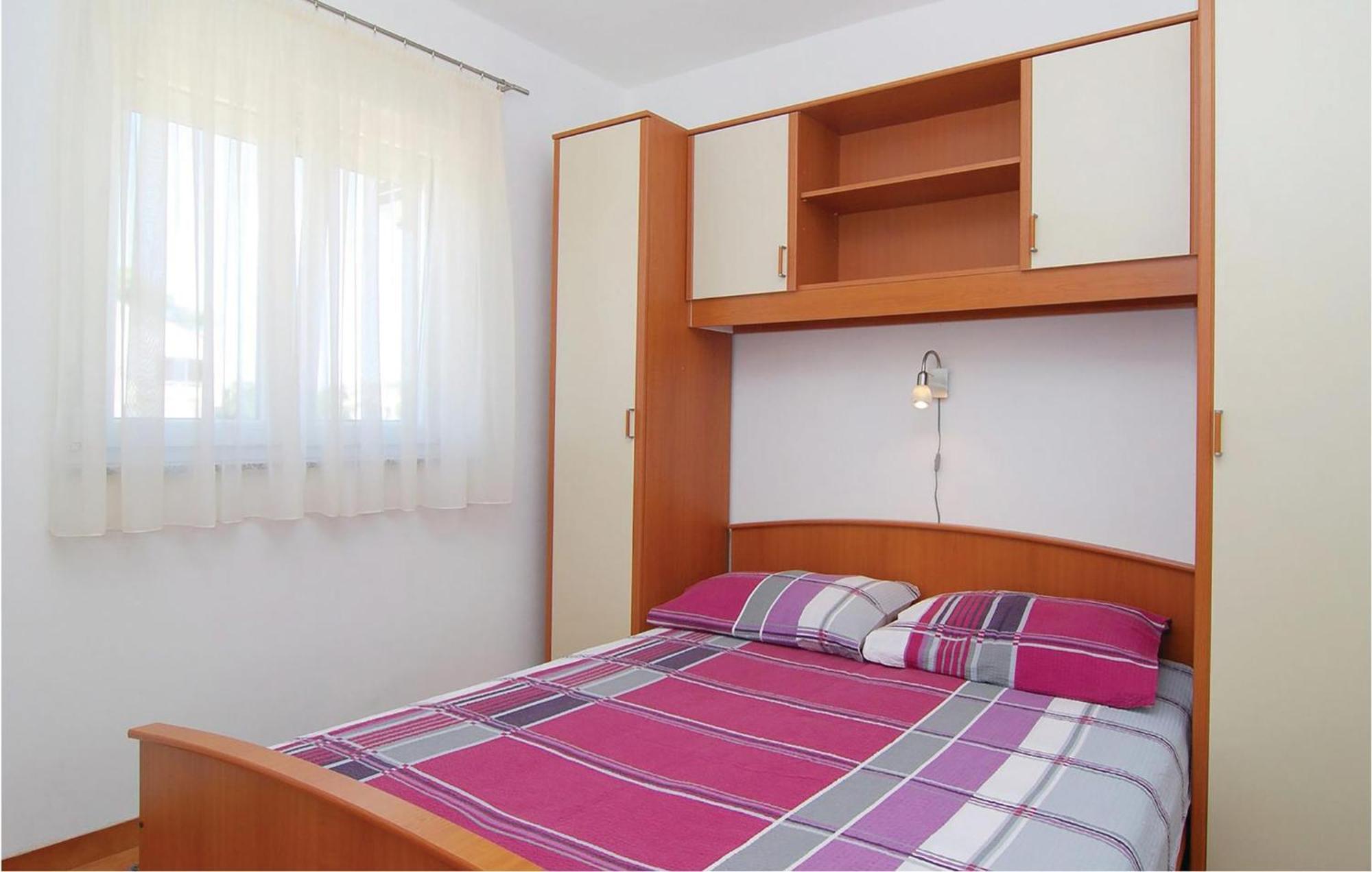 2 Bedroom Nice Apartment In Vir Exterior photo